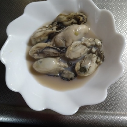 簡単で牡蠣がふっくら柔らかくて、とても美味しく作れました。